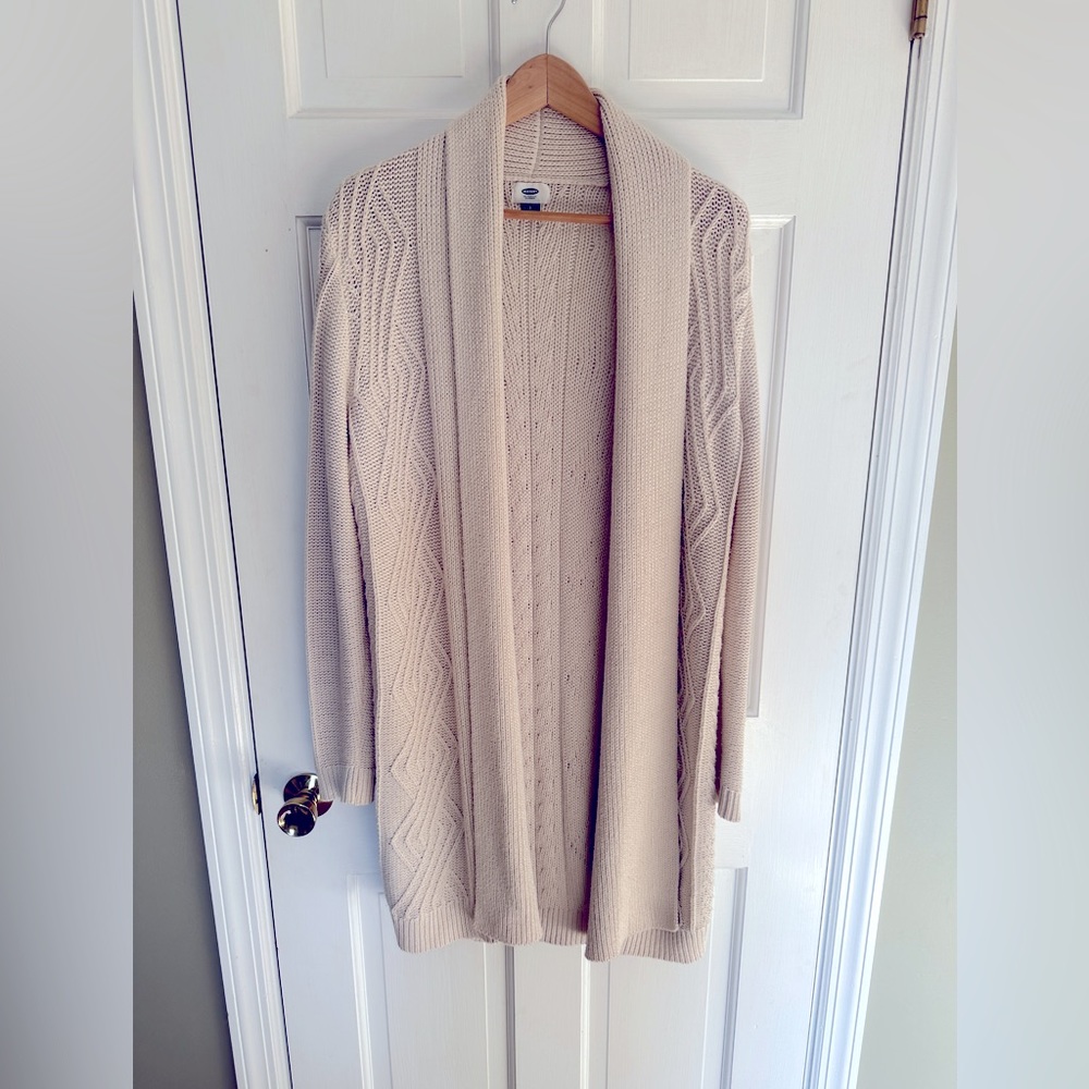 Old Navy Sweater Cardigan, Size Small EUC!